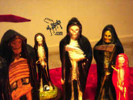 090803_santamuerte.jpg (64412 bytes)