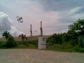 090812_pemex4.jpg (152527 bytes)