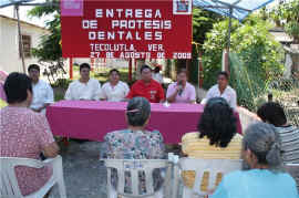 090901_dental1.jpg (99114 bytes)