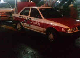 091012_taxi.jpg (92628 bytes)